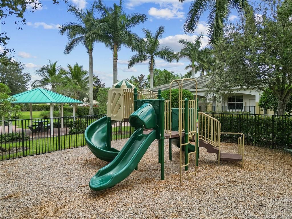 3031 SE Lexington Lakes Drive, Unit 201, Stuart, FL 34994 Photo