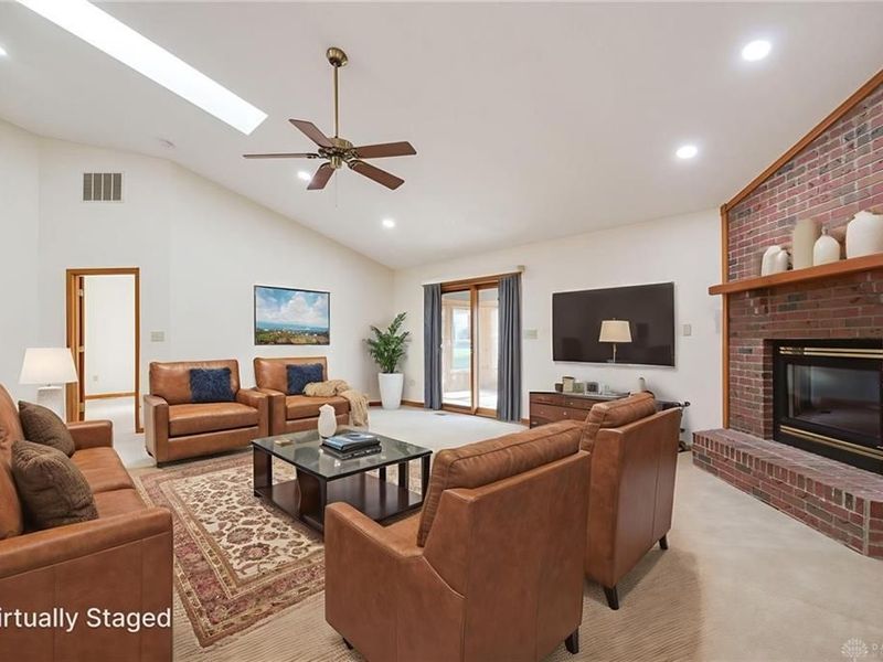 827 Shaney Lane, Brookville, OH 45309 Photo 10