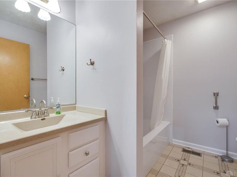 827 Shaney Lane, Brookville, OH 45309 Photo 37