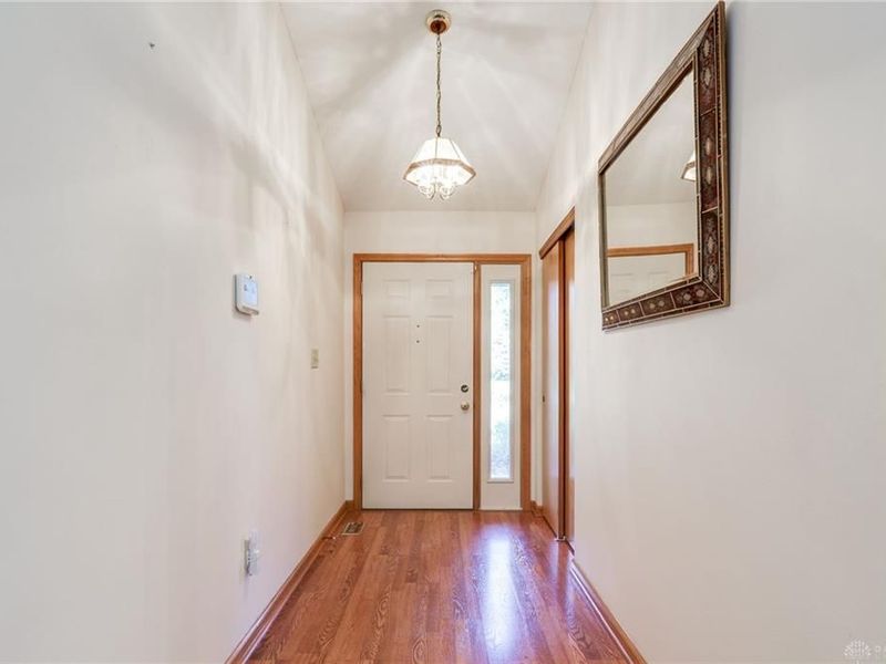 827 Shaney Lane, Brookville, OH 45309 Photo 7