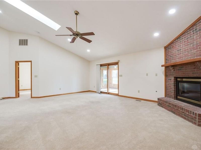 827 Shaney Lane, Brookville, OH 45309 Photo 9