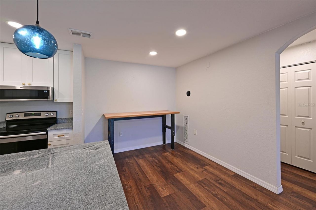 8809 Manor Loop, Unit 106, Lakewood Ranch, FL 34202 Photo