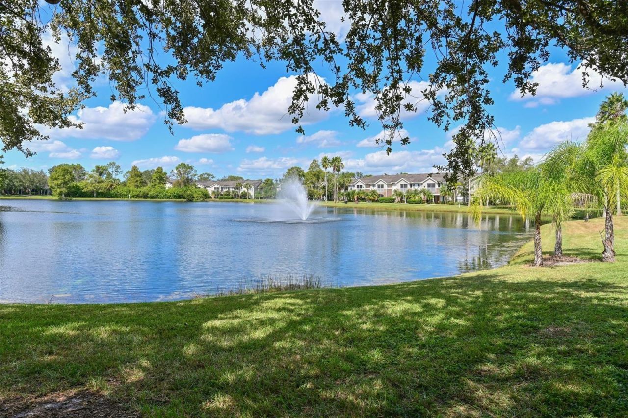 8809 Manor Loop, Unit 106, Lakewood Ranch, FL 34202 Photo