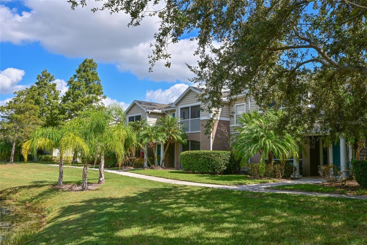 8809 Manor Loop, Unit 106, Lakewood Ranch, FL 34202 Photo