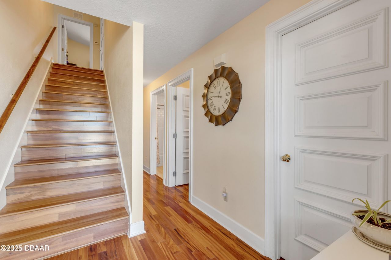 215 Randle Avenue, Oak Hill, FL 32759 Photo