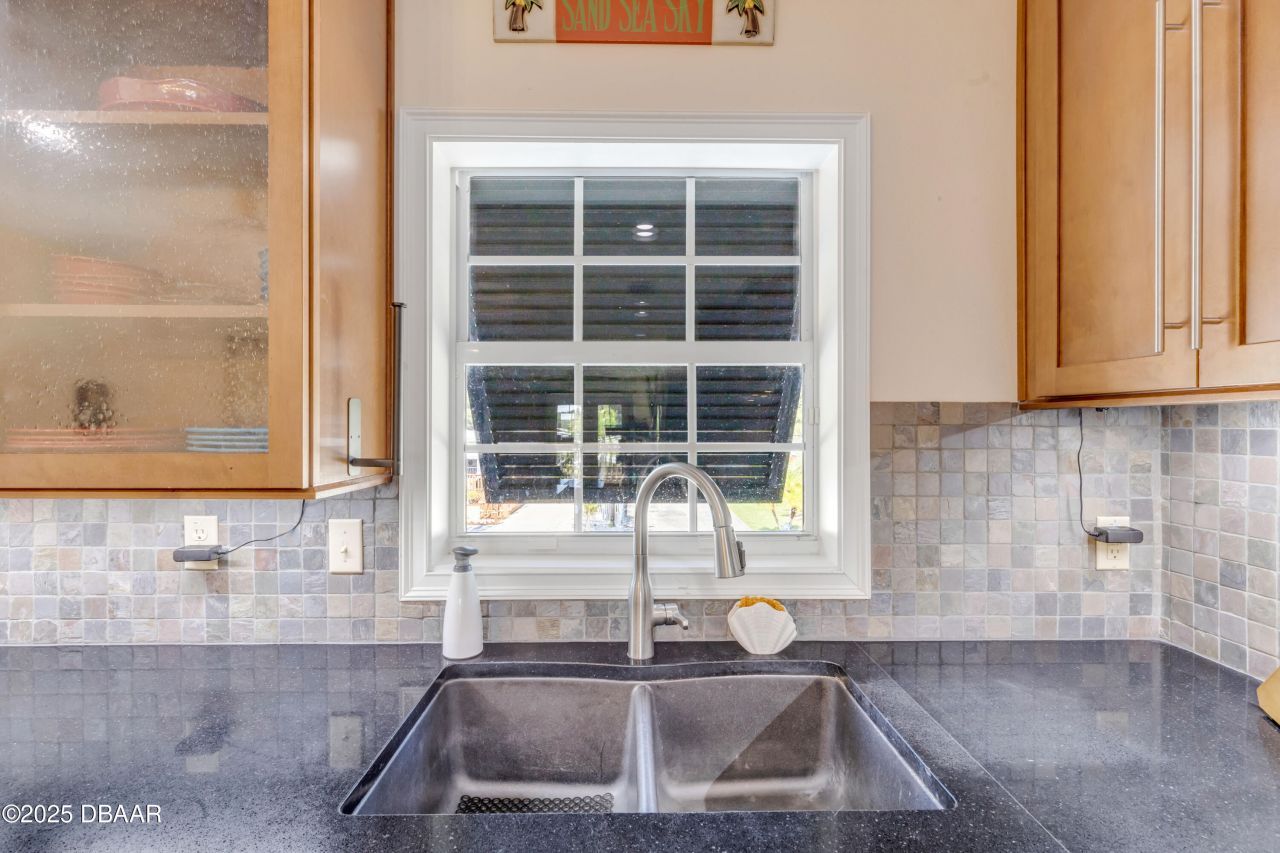 215 Randle Avenue, Oak Hill, FL 32759 Photo