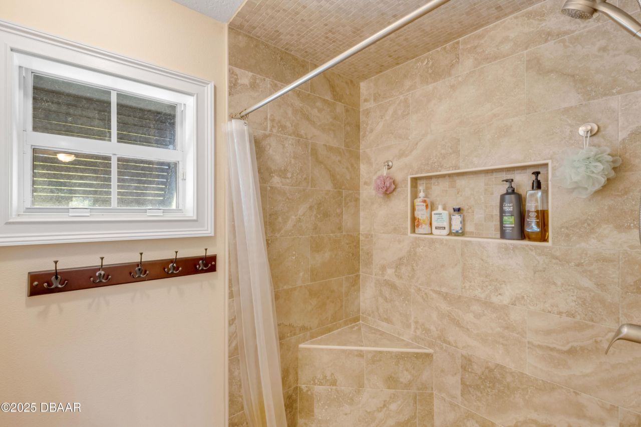 215 Randle Avenue, Oak Hill, FL 32759 Photo