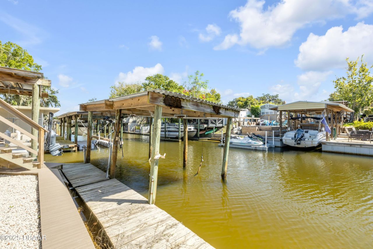 215 Randle Avenue, Oak Hill, FL 32759 Photo