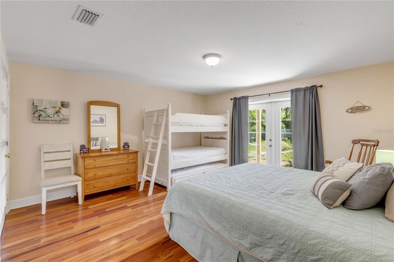 215 Randle Avenue, Oak Hill, FL 32759 Photo