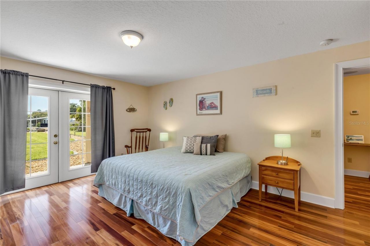 215 Randle Avenue, Oak Hill, FL 32759 Photo