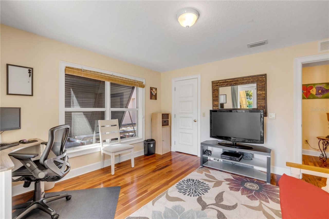 215 Randle Avenue, Oak Hill, FL 32759 Photo