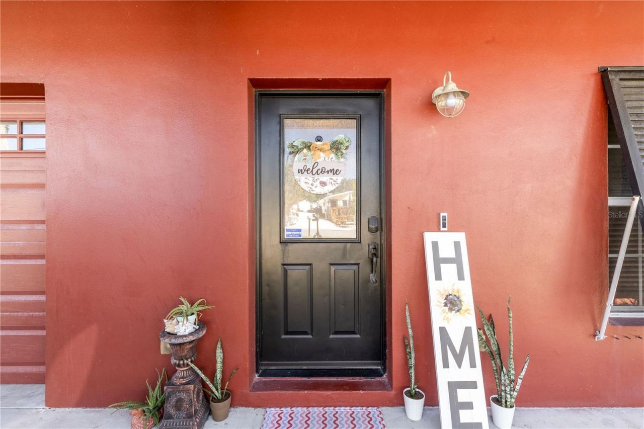 215 Randle Avenue, Oak Hill, FL 32759 Photo