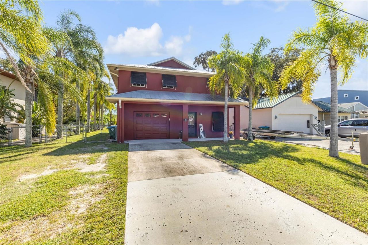 215 Randle Avenue, Oak Hill, FL 32759 Photo