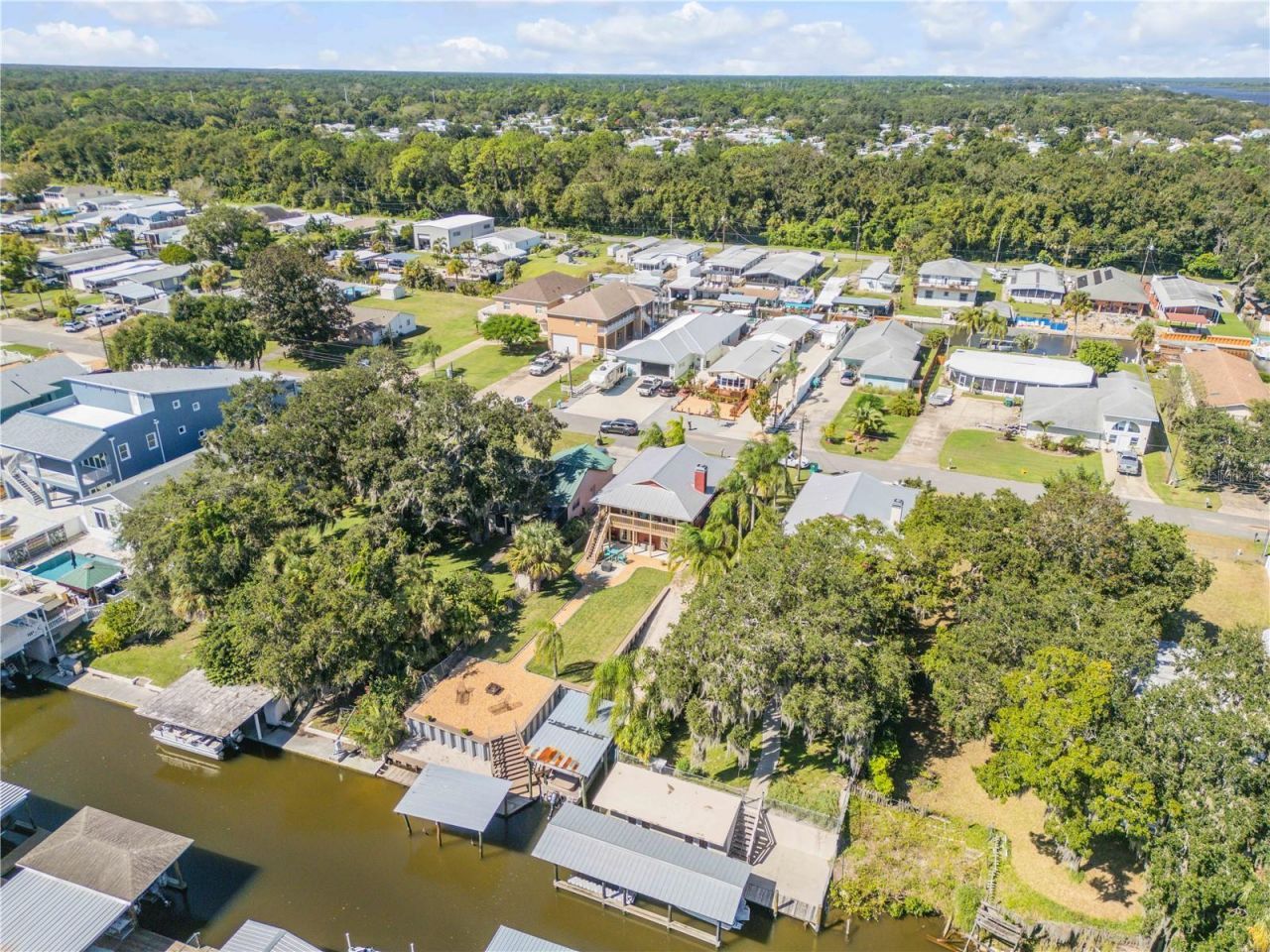 215 Randle Avenue, Oak Hill, FL 32759 Photo