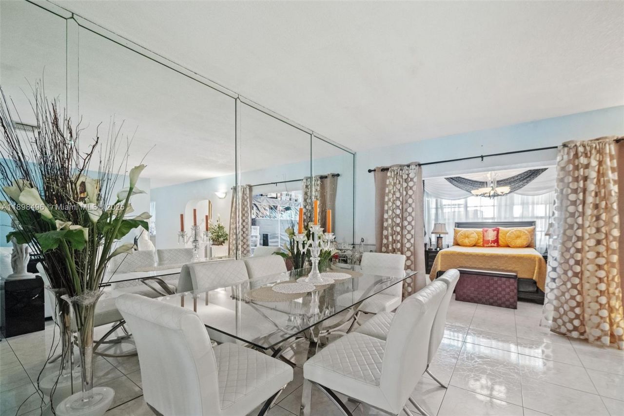 100 E 37th St, Hialeah, FL 33013 Photo