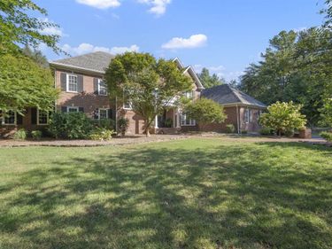 801 Covington Grove Boulevard, Bowling Green, KY 42104