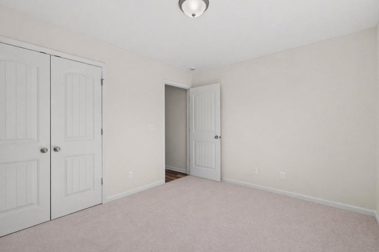 185 Gray Owl Dr. Photo 15