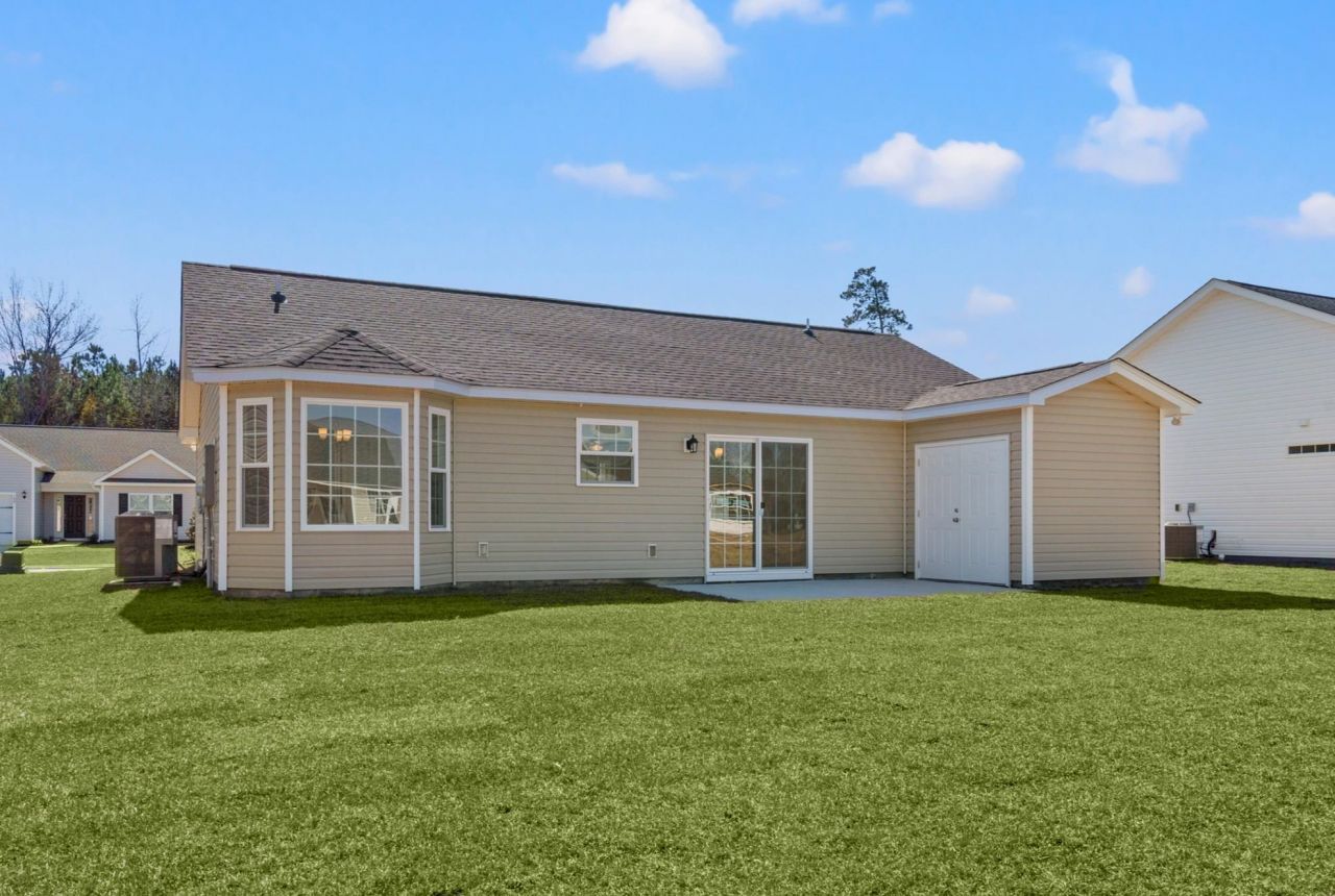 185 Gray Owl Dr. Photo 17