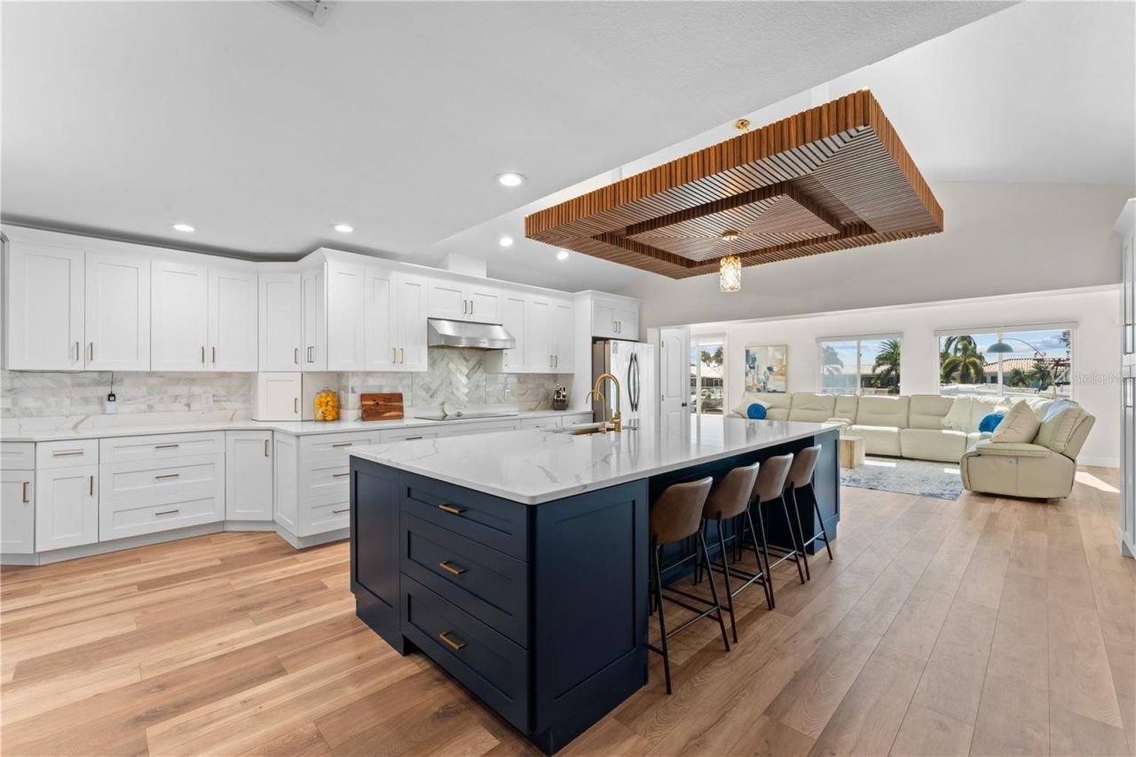 3300 Floramar Terrace, New Port Richey, FL 34652 Photo