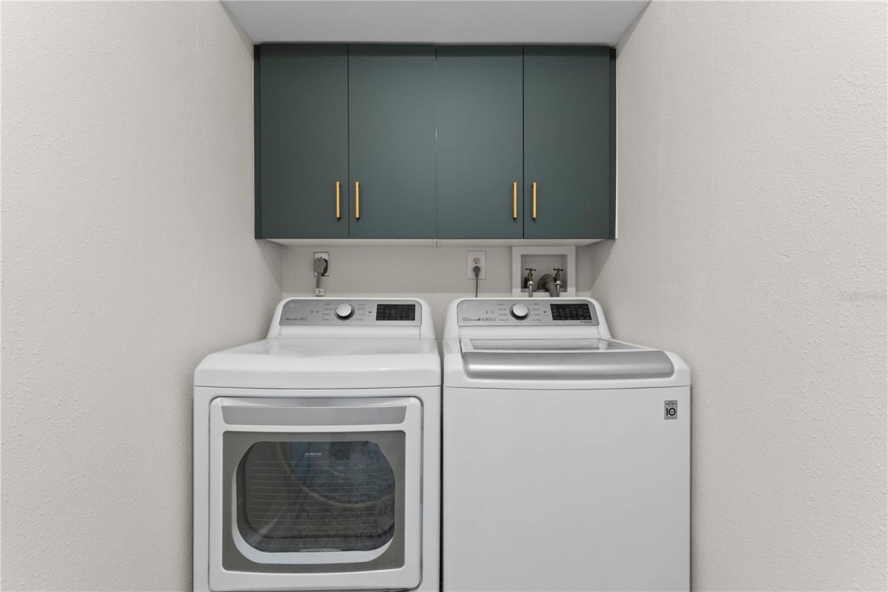 3300 Floramar Terrace, New Port Richey, FL 34652 Photo