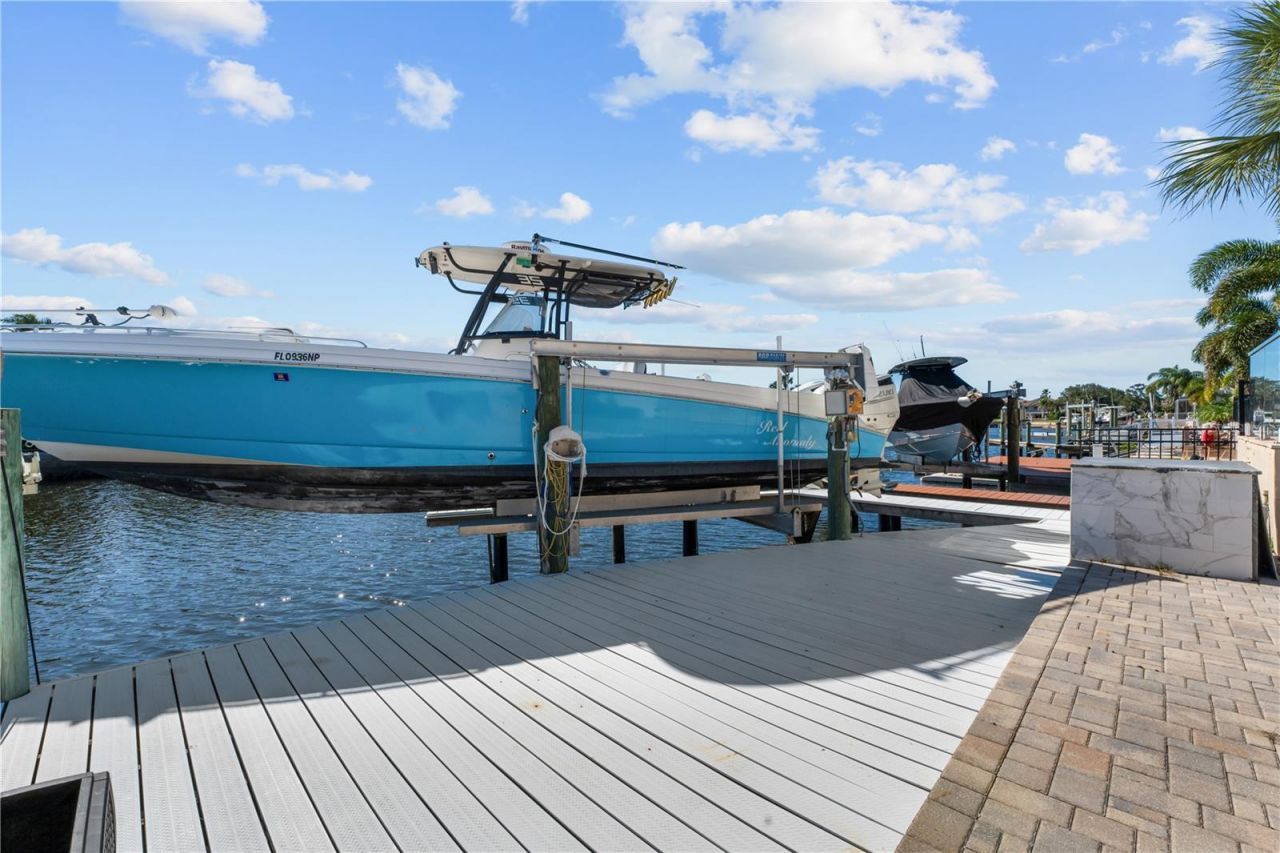 3300 Floramar Terrace, New Port Richey, FL 34652 Photo