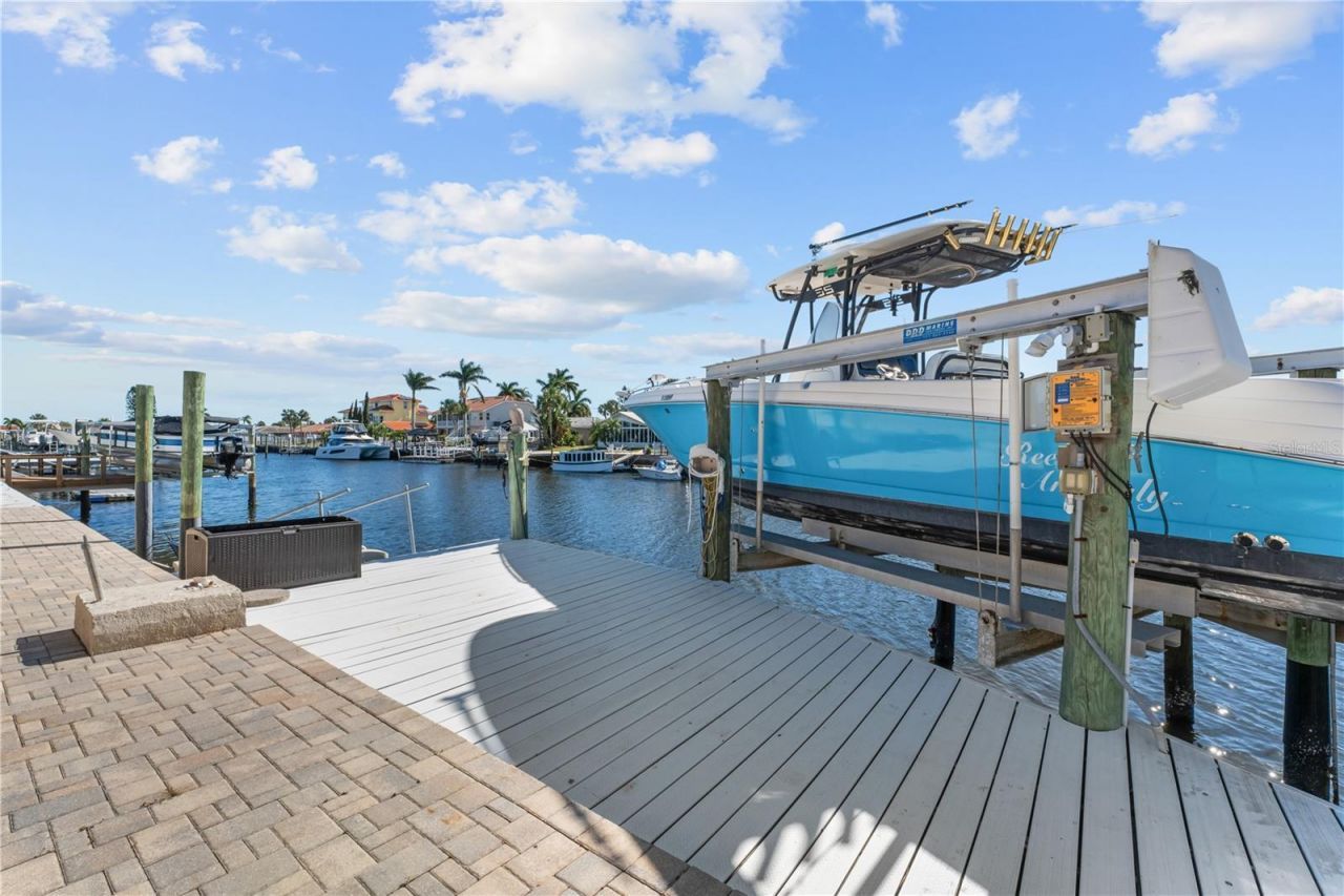 3300 Floramar Terrace, New Port Richey, FL 34652 Photo