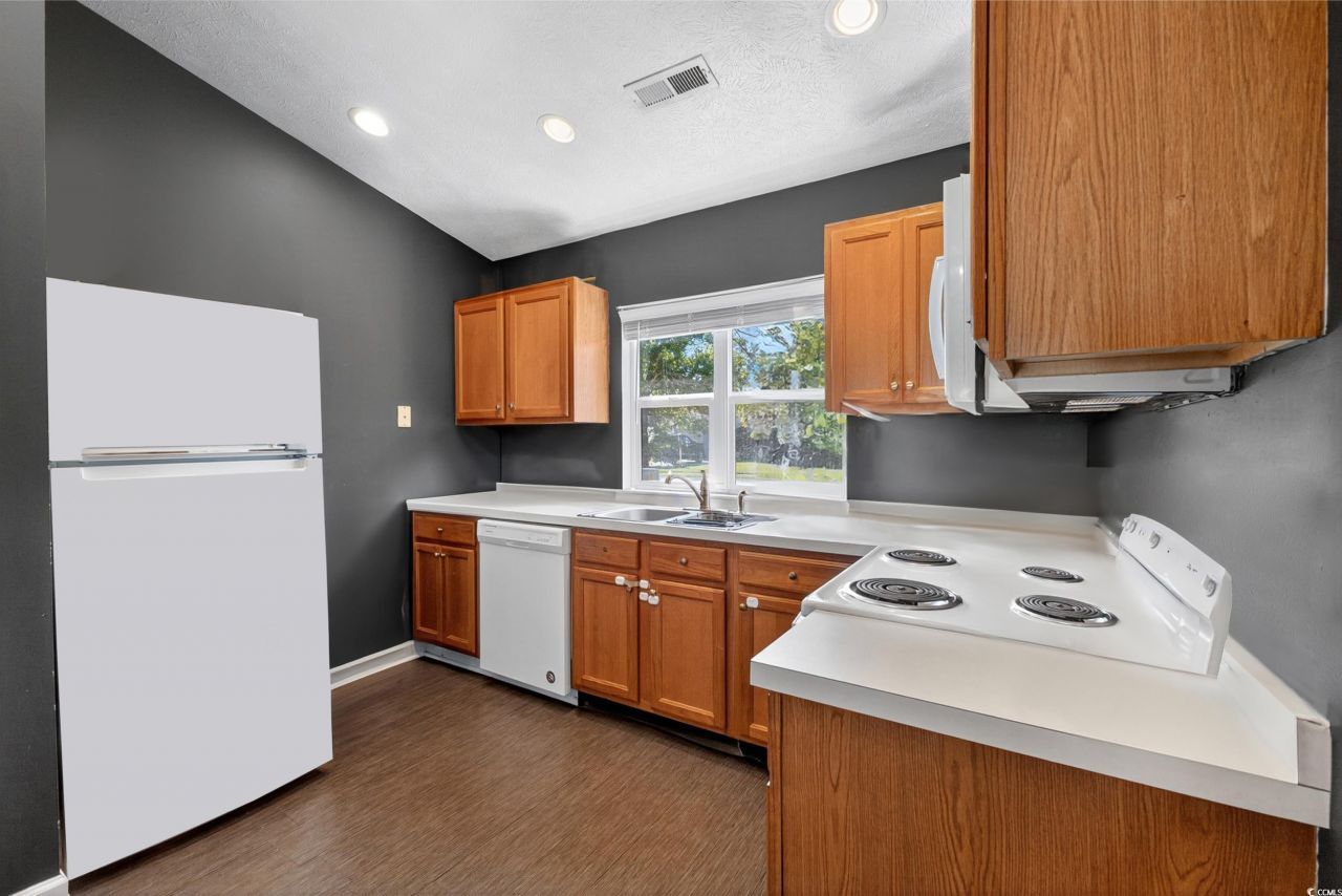 105 Retreat Pl. Photo 12