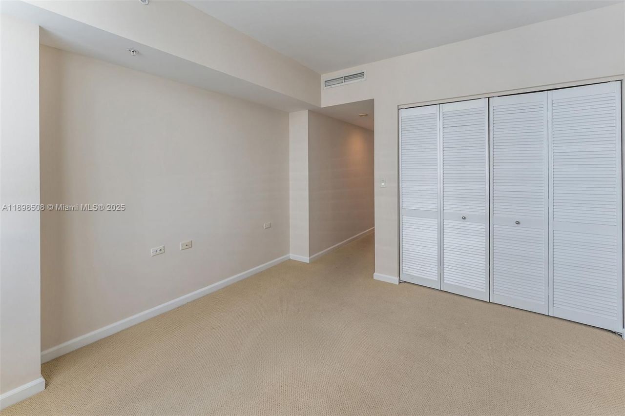 801 Brickell Key Blvd, Unit 1012, Miami, FL 33131 Photo