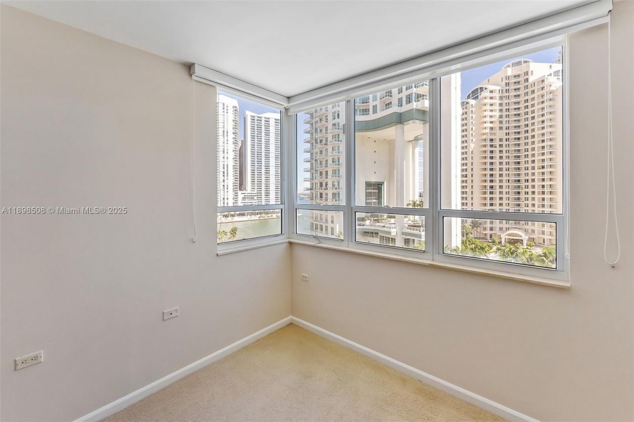 801 Brickell Key Blvd, Unit 1012, Miami, FL 33131 Photo