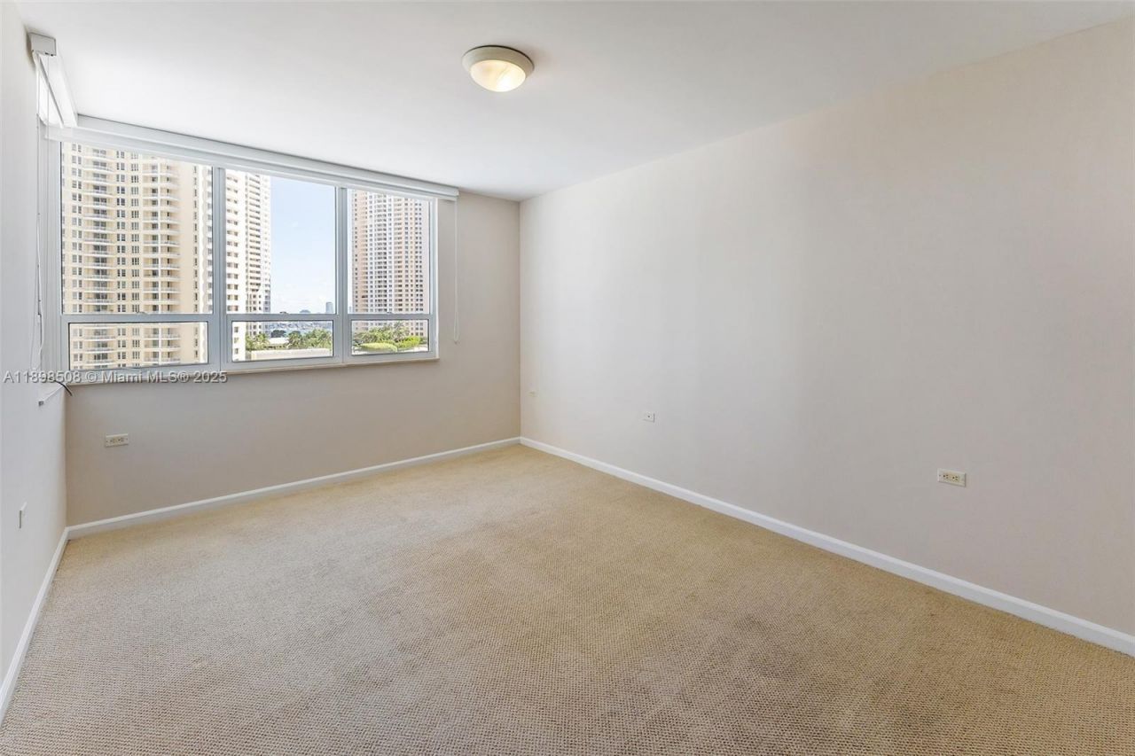 801 Brickell Key Blvd, Unit 1012, Miami, FL 33131 Photo