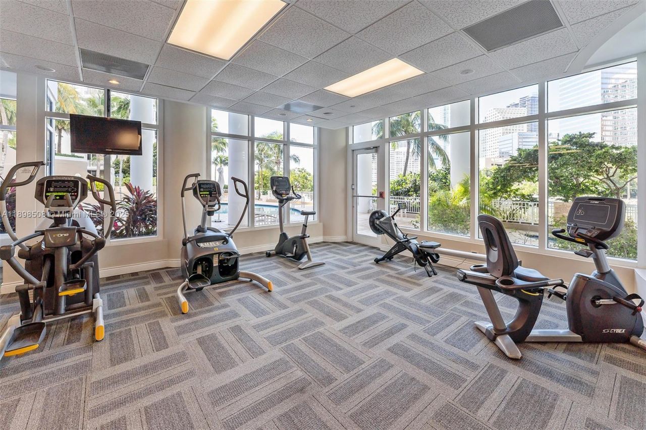 801 Brickell Key Blvd, Unit 1012, Miami, FL 33131 Photo