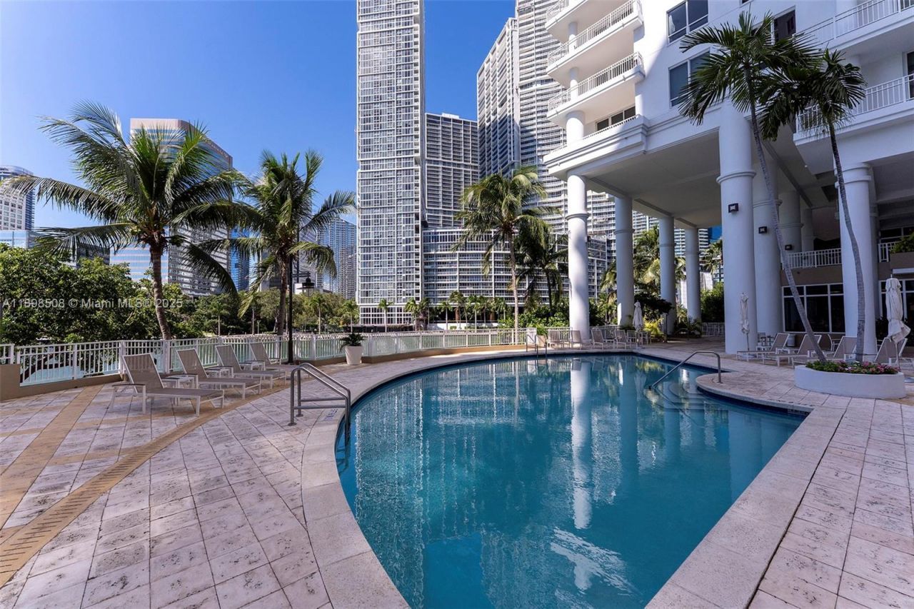 801 Brickell Key Blvd, Unit 1012, Miami, FL 33131 Photo