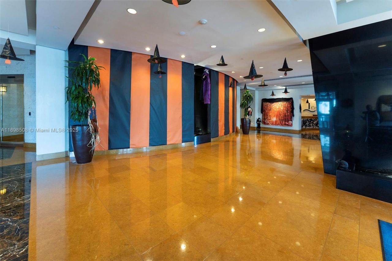 801 Brickell Key Blvd, Unit 1012, Miami, FL 33131 Photo