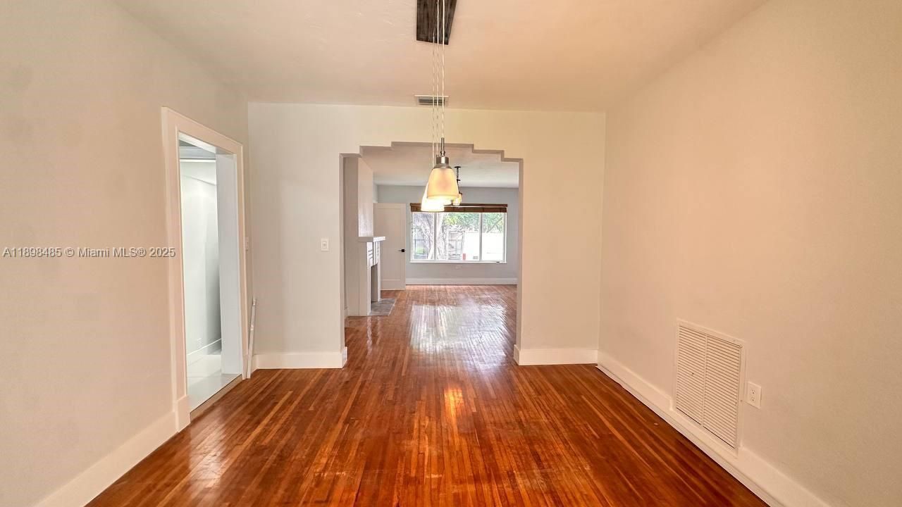 2474 SW 24th Ter, Miami, FL 33145 Photo