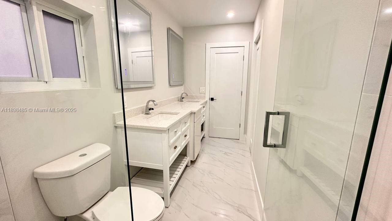 2474 SW 24th Ter, Miami, FL 33145 Photo