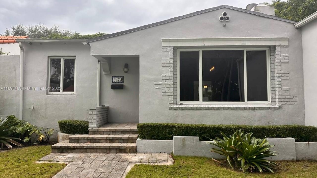 2474 SW 24th Ter, Miami, FL 33145 Photo