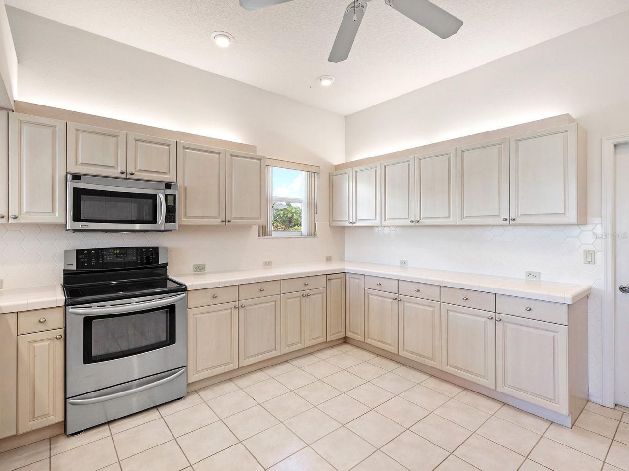 643 Crossfield Circle, Unit 13, Venice, FL 34293 Photo