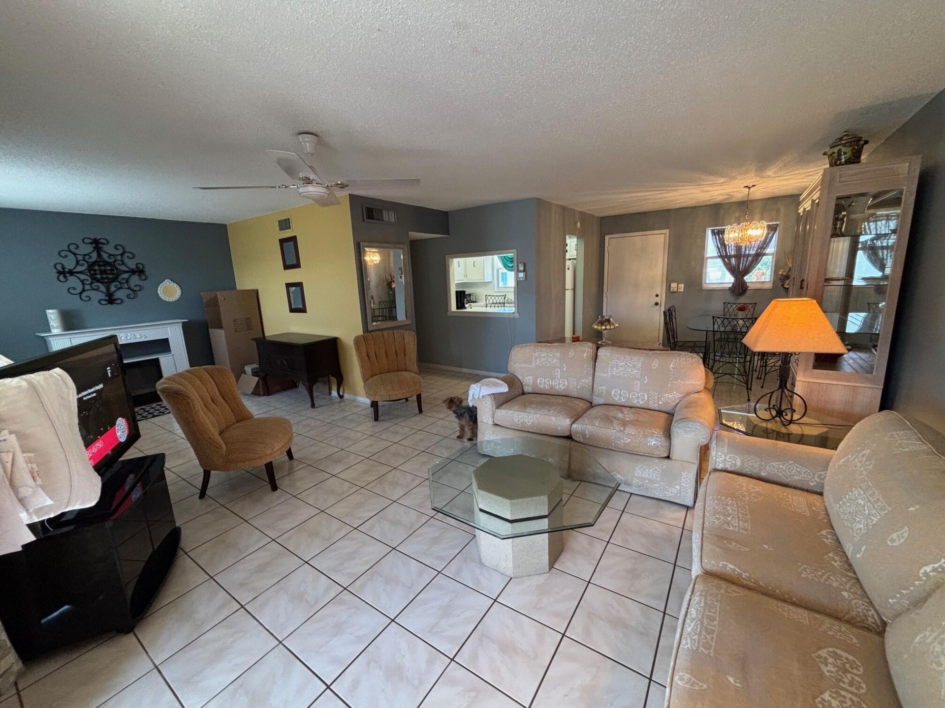 721 Lori Drive, Unit 305, Palm Springs, FL 33461 Photo
