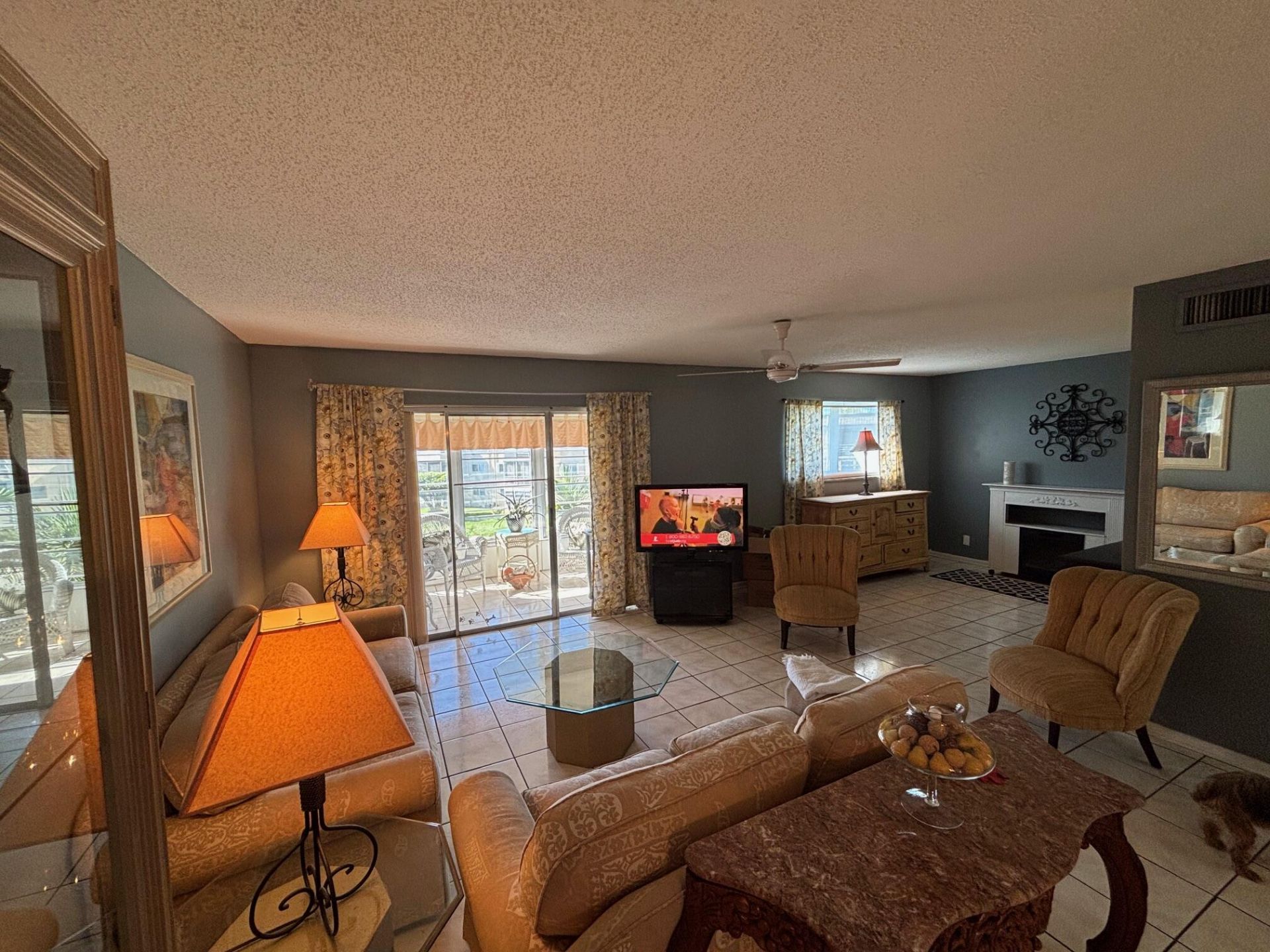 721 Lori Drive, Unit 305, Palm Springs, FL 33461 Photo