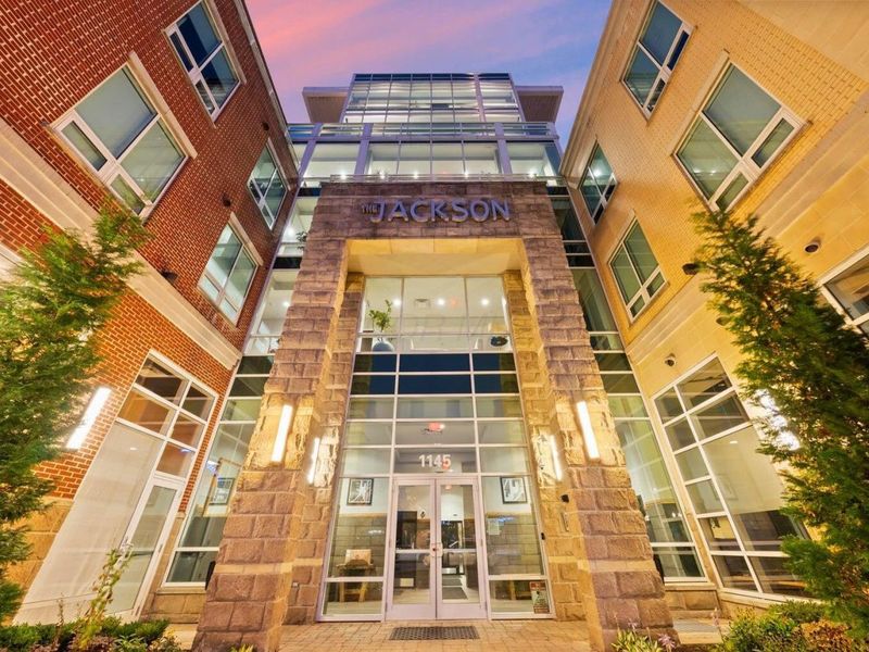 1145 N High Street, Unit 307, Columbus, OH 43201 Photo 4