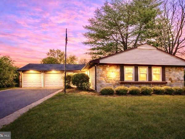 81 GARDENBROOK LANE, WILLINGBORO, NJ 08046