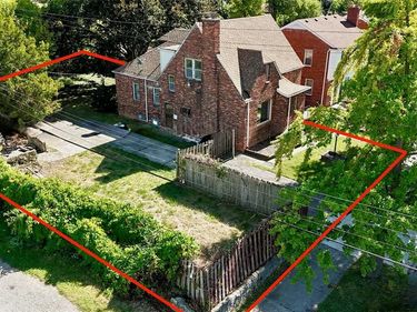 13610 Woodmont Avenue, Detroit, MI 48227