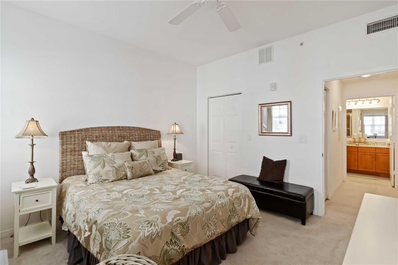 1064 N Tamiami Trail, Unit 1308, Sarasota, FL 34236 Photo