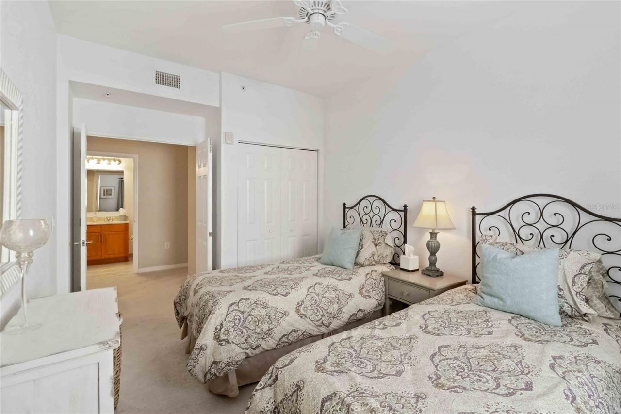 1064 N Tamiami Trail, Unit 1308, Sarasota, FL 34236 Photo