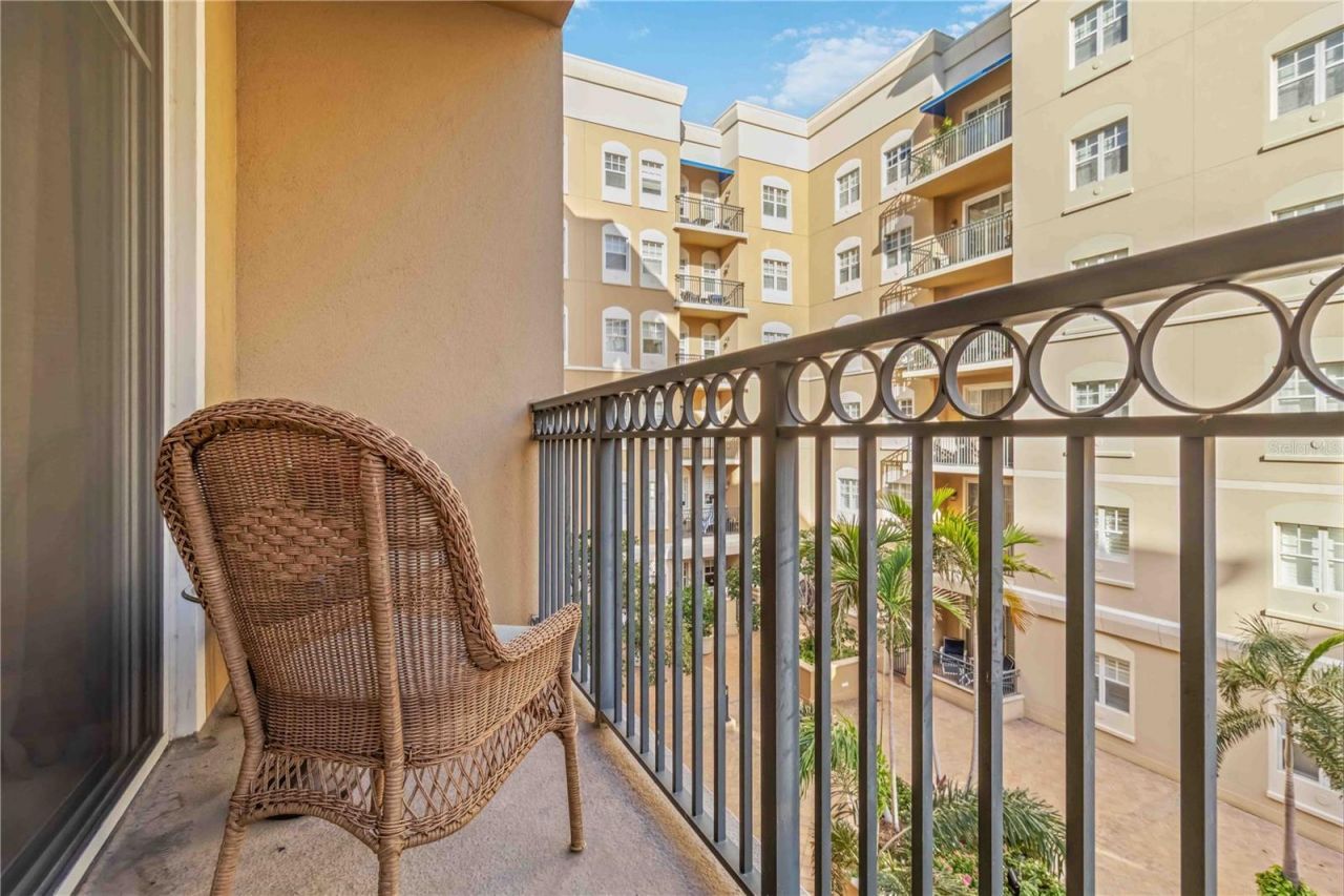 1064 N Tamiami Trail, Unit 1308, Sarasota, FL 34236 Photo