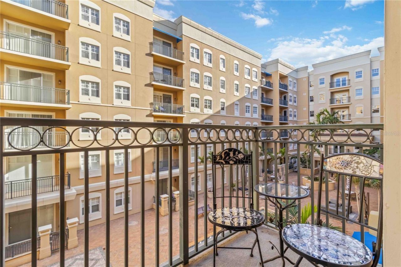 1064 N Tamiami Trail, Unit 1308, Sarasota, FL 34236 Photo