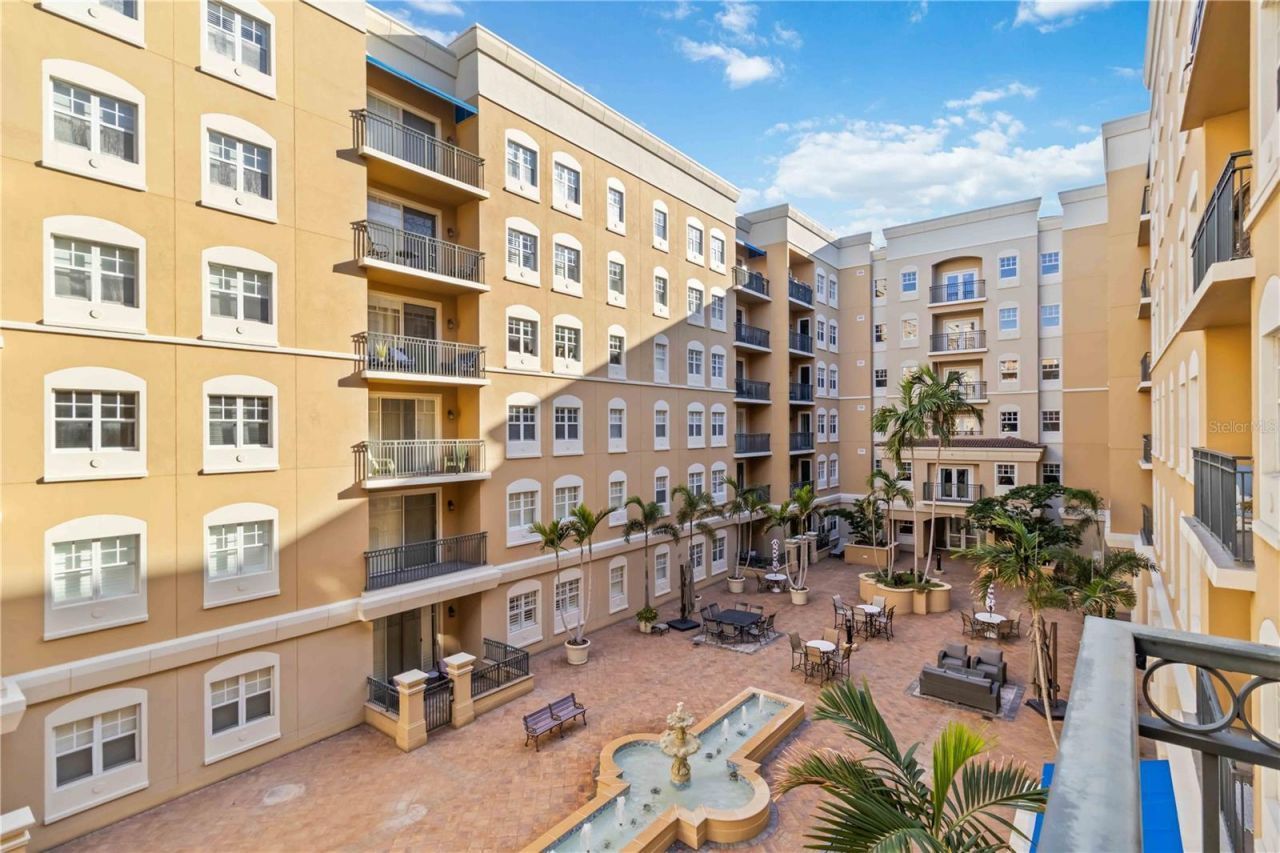 1064 N Tamiami Trail, Unit 1308, Sarasota, FL 34236 Photo