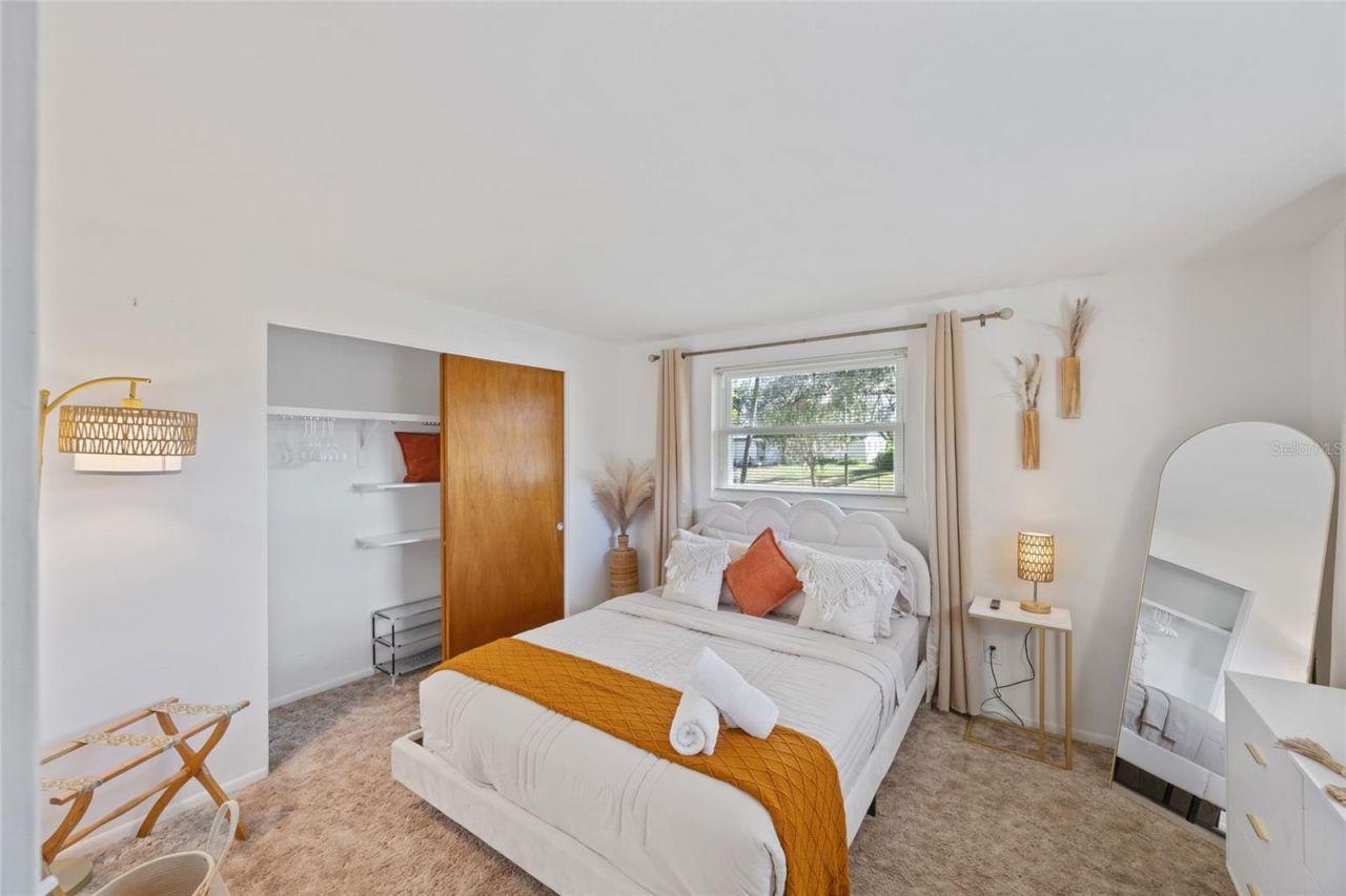 8714 W Lanway Drive, Tampa, FL 33637 Photo