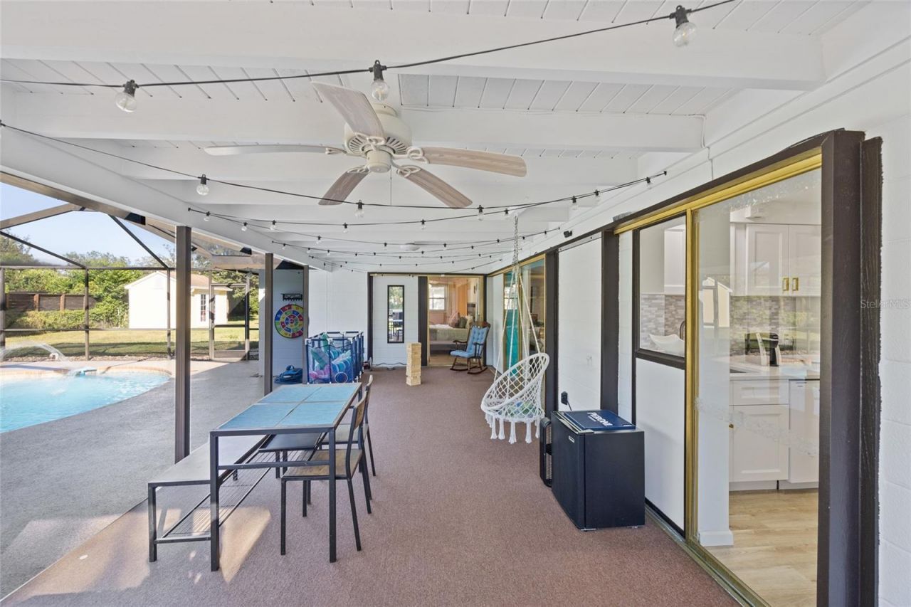 8714 W Lanway Drive, Tampa, FL 33637 Photo