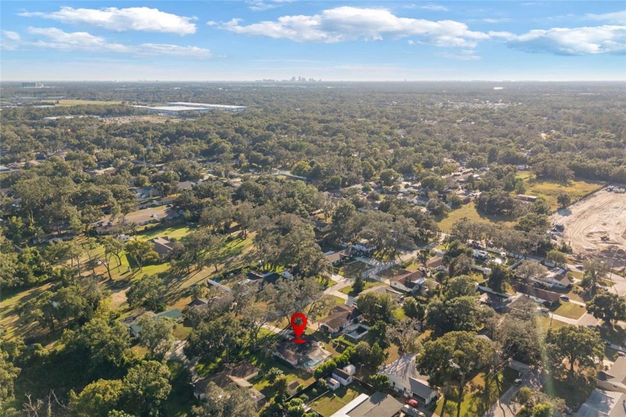 8714 W Lanway Drive, Tampa, FL 33637 Photo